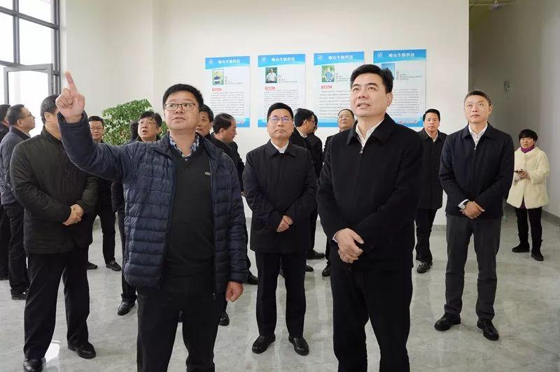 上虞最新招工信息揭秘，小城的求職奇遇記