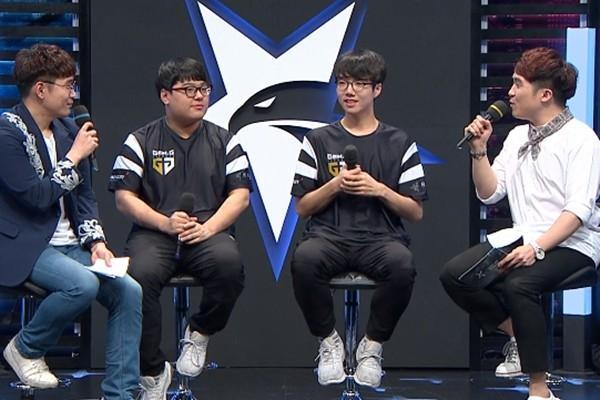 S7ez打野出裝最新揭秘，小巷風尚的獨特選擇