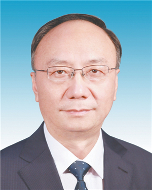 最新省委常委任免動(dòng)態(tài)，自然美景背后的探索之旅