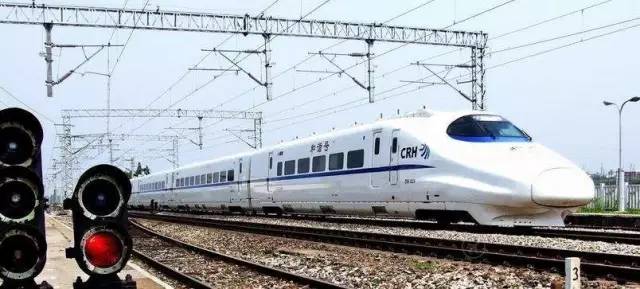 最新動車，速度與舒適的完美融合